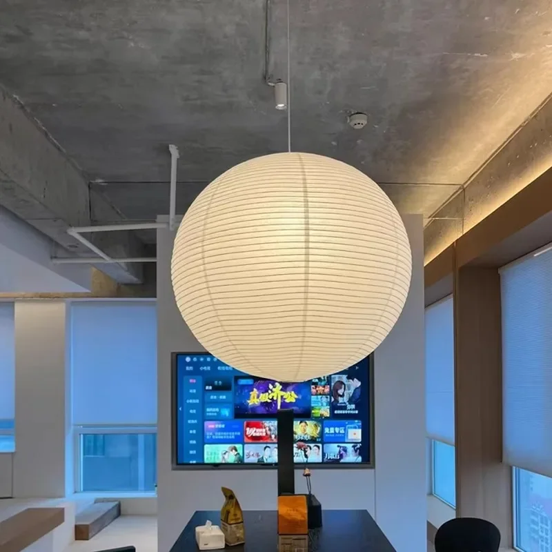Japanese Designer Washi Paper Pendant Lamp Chandelier Hanging Light Suspension Luminaire for Dining Living Room Bedroom
Japanese Designer Washi Paper Pendant Lamp Chandelier Hanging Light Suspension Luminaire for Dining Living Room Bedroom