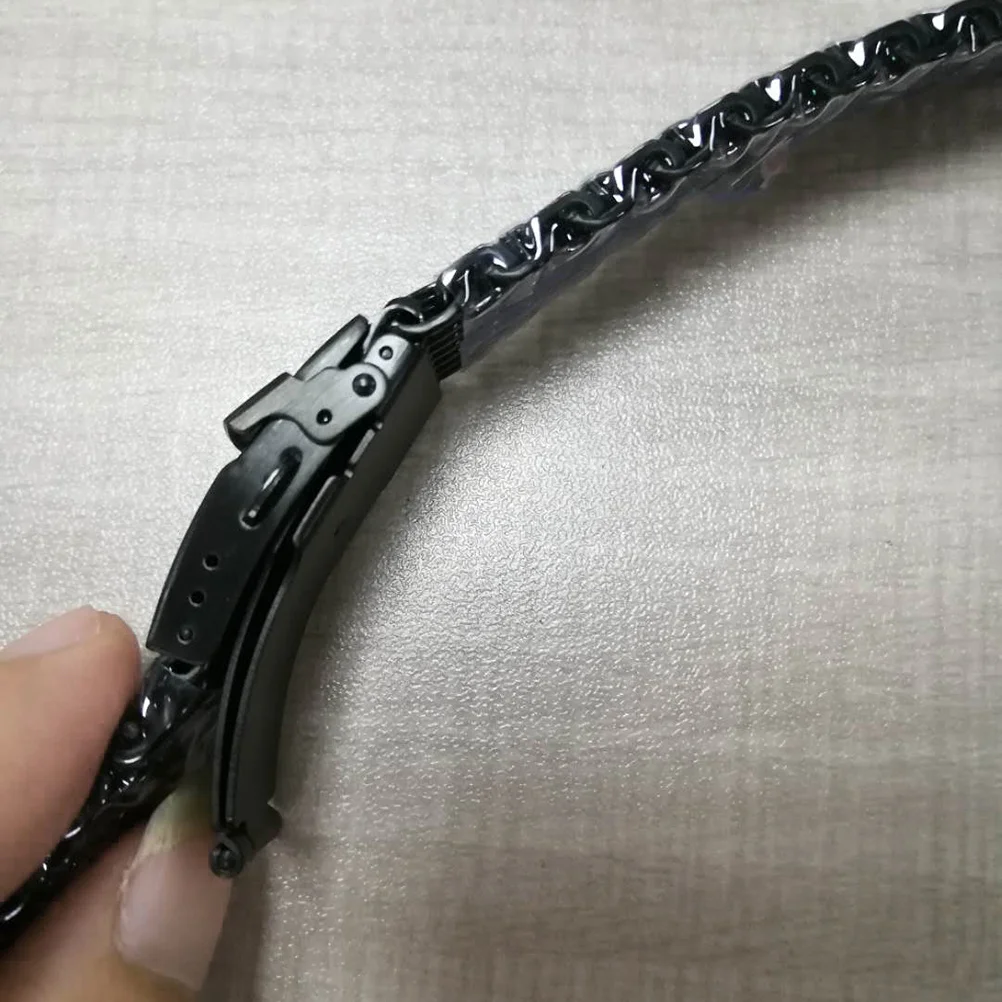 18mm Shark Mesh Watch Band Stainless Steel Strap Folding Clasp Long Pattern Black Standout Business Sports Daily Use
18mm Shark Mesh Watch Band Stainless Steel Strap Folding Clasp Long Pattern Black Standout Business Sports Daily Use