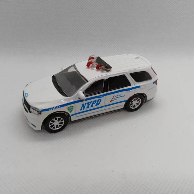 Greenlight 1:64 2019, Dodge Durango, высокая имитация литья под давлением автомобиля, модель из металлического сплава, украшение автомобиля, коллекция подарков
Greenlight 1:64 2019, Dodge Durango, высокая имитация литья под давлением автомобиля, модель из металлического сплава, украшение автомобиля, коллекция подарков