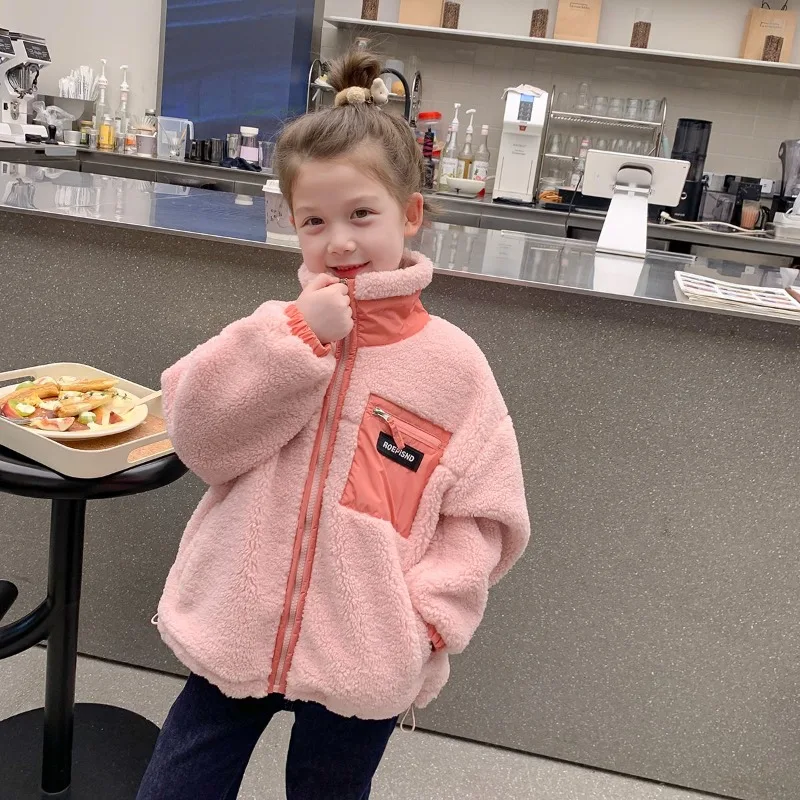 Customizable Girls' Lamb Fur Winter Coat 2025 New Style Soft Lamb Wool Jacket for Kids Baby Cozy Trendy Children's Clothing
Customizable Girls' Lamb Fur Winter Coat 2025 New Style Soft Lamb Wool Jacket for Kids Baby Cozy Trendy Children's Clothing