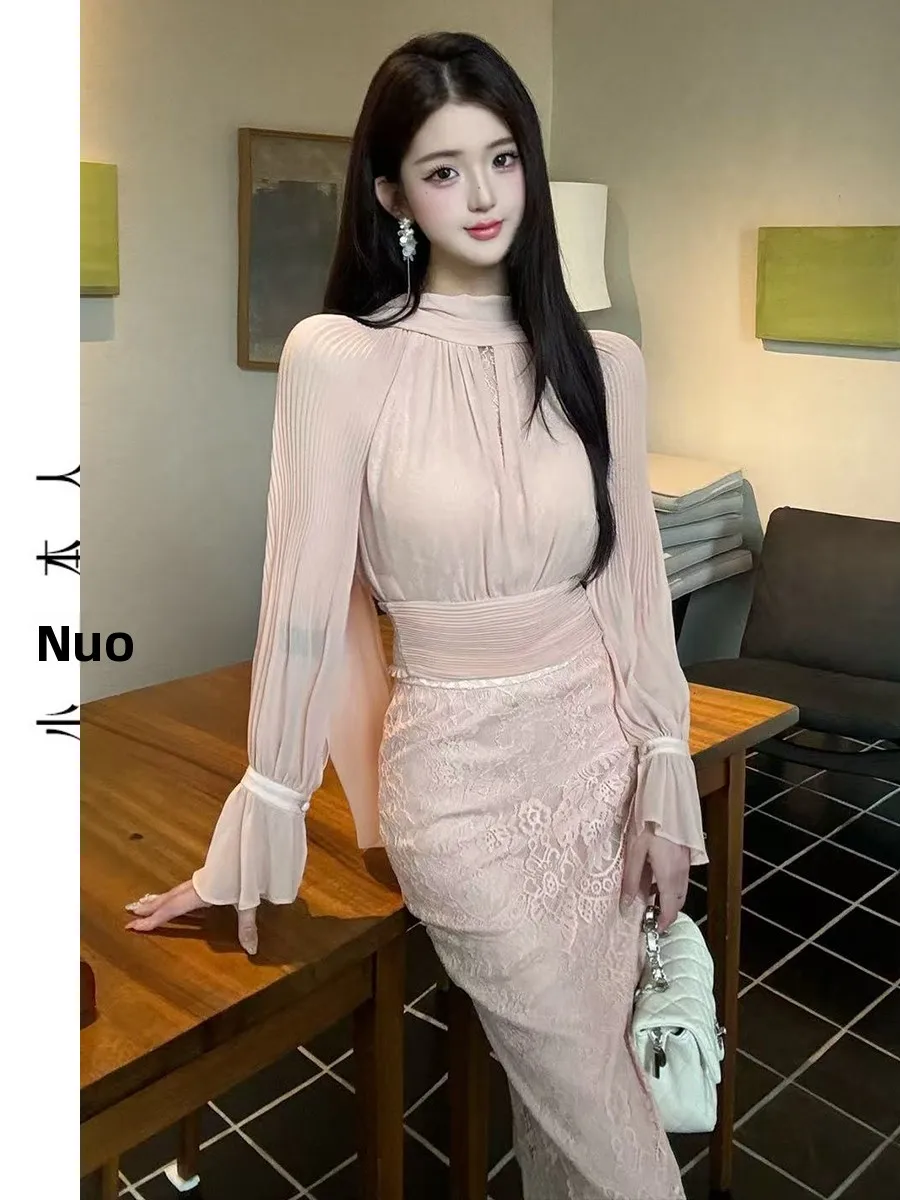 Elegant Lace Half Skirt Long Sleeve Shirt Set Slimming Spring New Style Fashionable Chinese Brand Women's Fashion Set Polyest...
Elegant Lace Half Skirt Long Sleeve Shirt Set Slimming Spring New Style Fashionable Chinese Brand Women's Fashion Set Polyest...