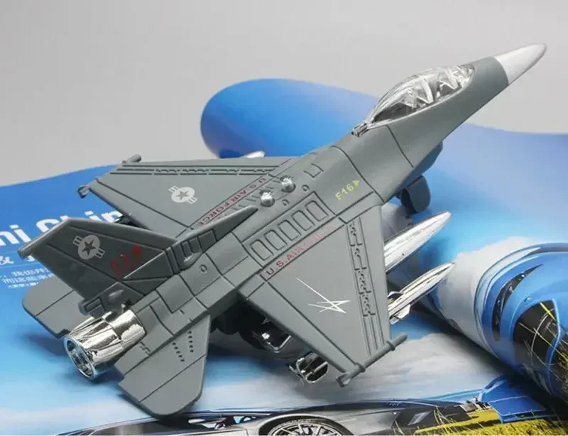 Electronic Sound & Light F16 fighte air force airplane plane Alloy model Military enthusiast collection children birthday gift
Electronic Sound & Light F16 fighte air force airplane plane Alloy model Military enthusiast collection children birthday gift