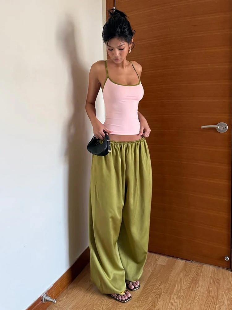 Kliou Casual Fashion 2 Piece Set Woman Color Blocking Low-Neck Backless Navel Exposed Camisole+Straight Pants Y2K Style Suit
Kliou Casual Fashion 2 Piece Set Woman Color Blocking Low-Neck Backless Navel Exposed Camisole+Straight Pants Y2K Style Suit