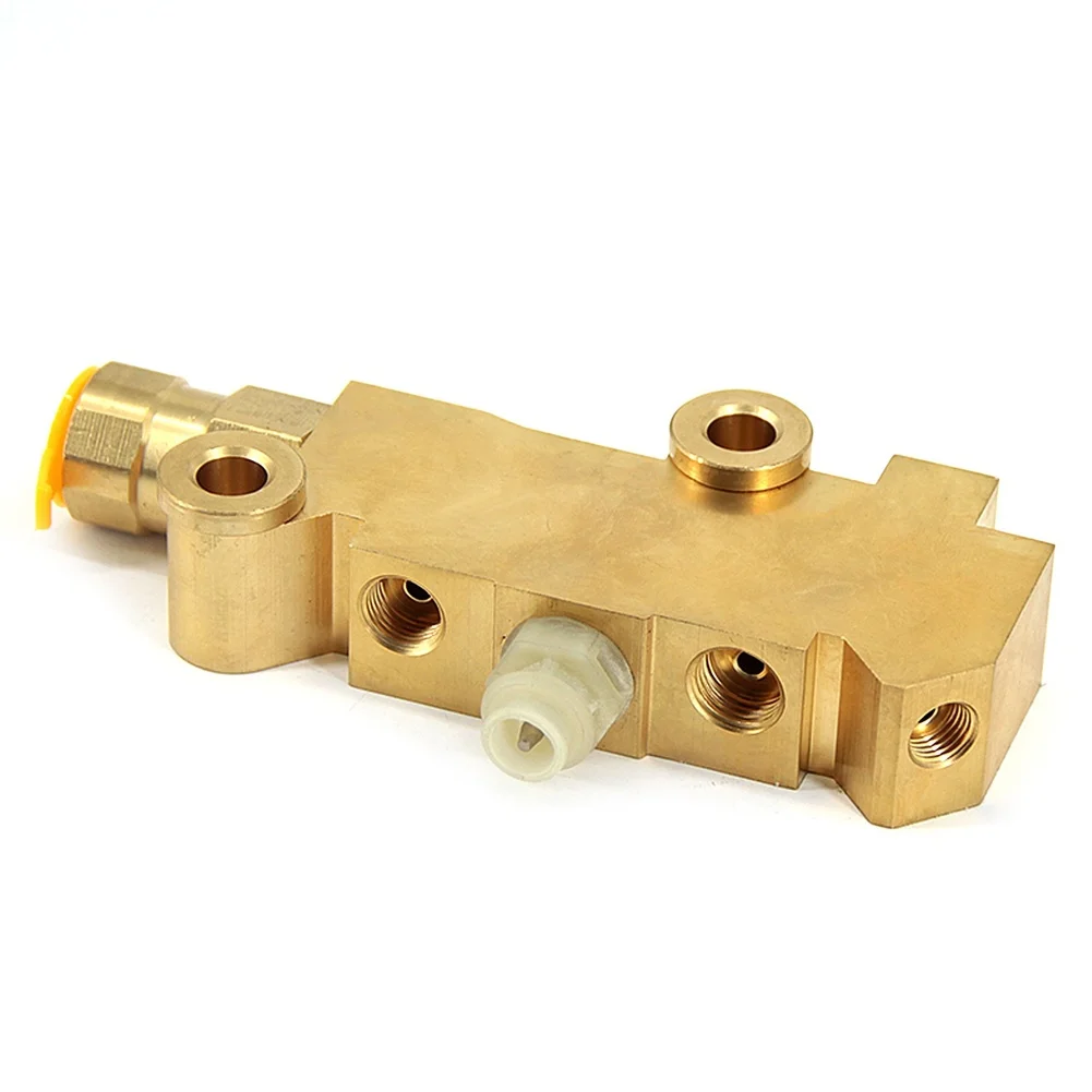 Brake Line Fitting Proportioning Valve Metal Material Brass Construction Easy Installation Brake Valve For Disc Brakes As Shown
Brake Line Fitting Proportioning Valve Metal Material Brass Construction Easy Installation Brake Valve For Disc Brakes As Shown