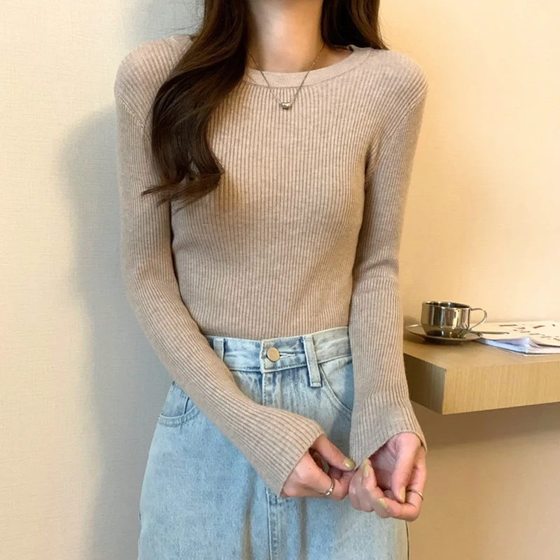 Women's Sweater Round Neck Slim Fit Pullover Korean Style Elasticity Bottoming Knitted Sweater Fashion Long Sleeved Top Women
Women's Sweater Round Neck Slim Fit Pullover Korean Style Elasticity Bottoming Knitted Sweater Fashion Long Sleeved Top Women