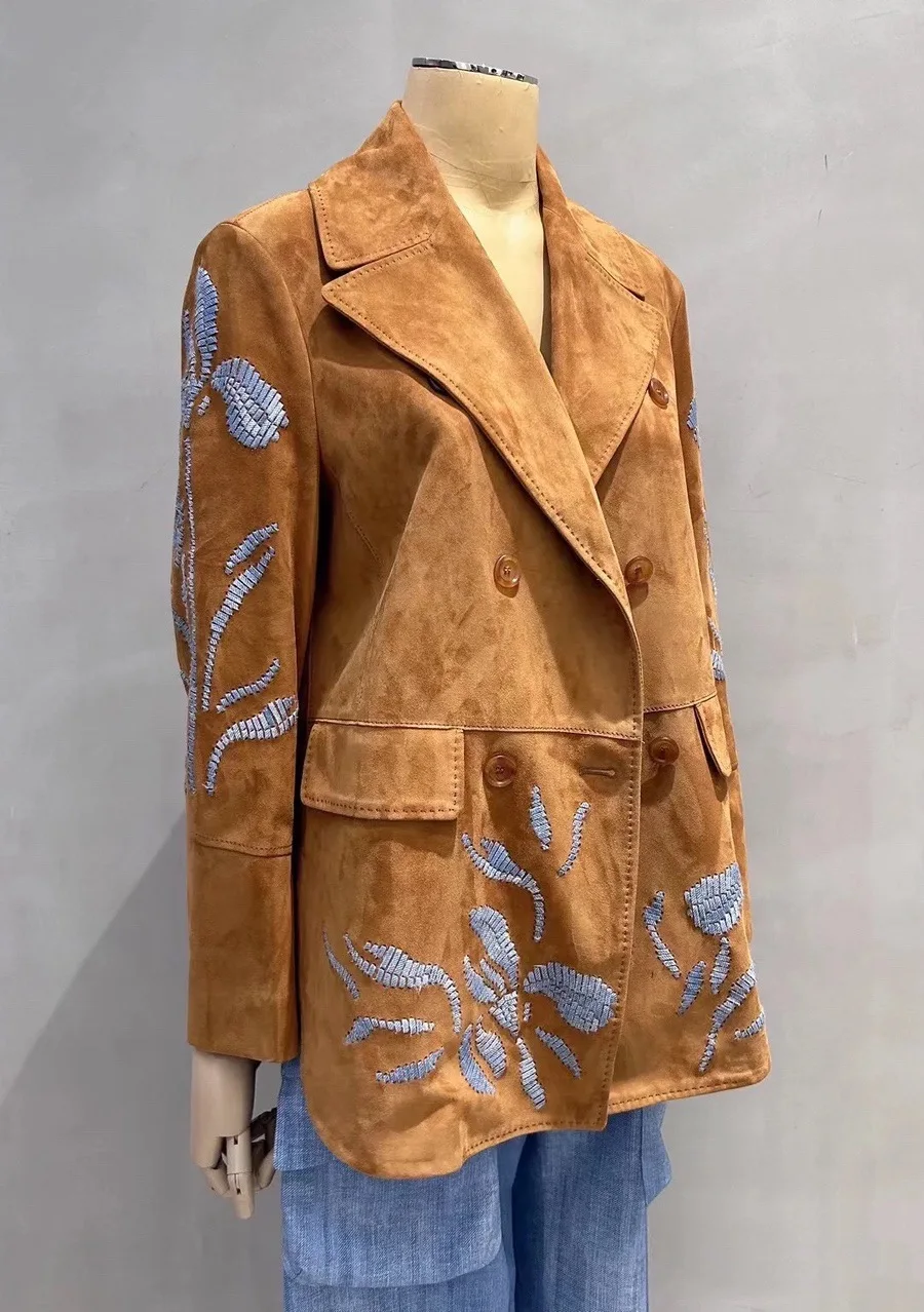 High Quality Women's Vintage Brown Genuine Leather Blazer Double Breasted Loose Embroidered Sheepskin Suede Jacket
High Quality Women's Vintage Brown Genuine Leather Blazer Double Breasted Loose Embroidered Sheepskin Suede Jacket