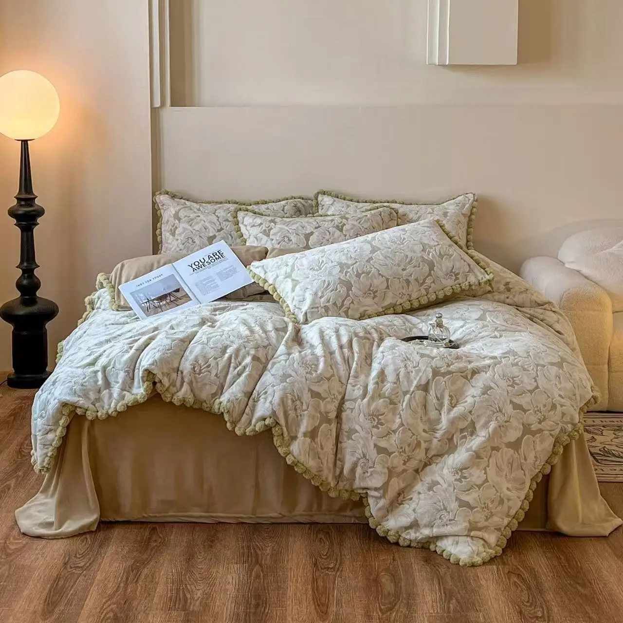 Зимний комплект фланелевого постельного белья Twin Queen King Size с 3D цветочным принтом, теплый пододеяльник, простыня, односпальная двуспальная кровать, наволочка
Зимний комплект фланелевого постельного белья Twin Queen King Size с 3D цветочным принтом, теплый пододеяльник, простыня, односпальная двуспальная кровать, наволочка