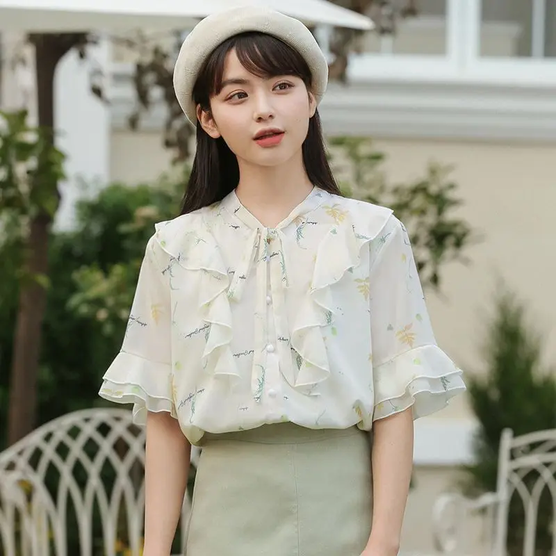 Elegant French Style Lightweight Chiffon Short Sleeve Shirt Women Summer Pink Small Size Floral Patterned Top with Button A112
Elegant French Style Lightweight Chiffon Short Sleeve Shirt Women Summer Pink Small Size Floral Patterned Top with Button A112