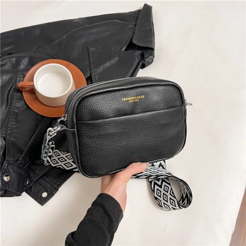 Unique Original Retro Diaper Bag Ladies Luxury Leather Handbag Minimalist Elegant Classic Crossbody Purse For Daily Commuter
Unique Original Retro Diaper Bag Ladies Luxury Leather Handbag Minimalist Elegant Classic Crossbody Purse For Daily Commuter