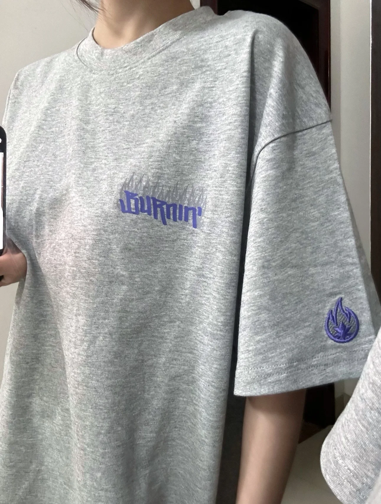 Loose Fit Cotton Short Sleeve T-Shirt Men Women Casual Style Embroidered Comfortable Breathable round Neck Top for Teens
Loose Fit Cotton Short Sleeve T-Shirt Men Women Casual Style Embroidered Comfortable Breathable round Neck Top for Teens