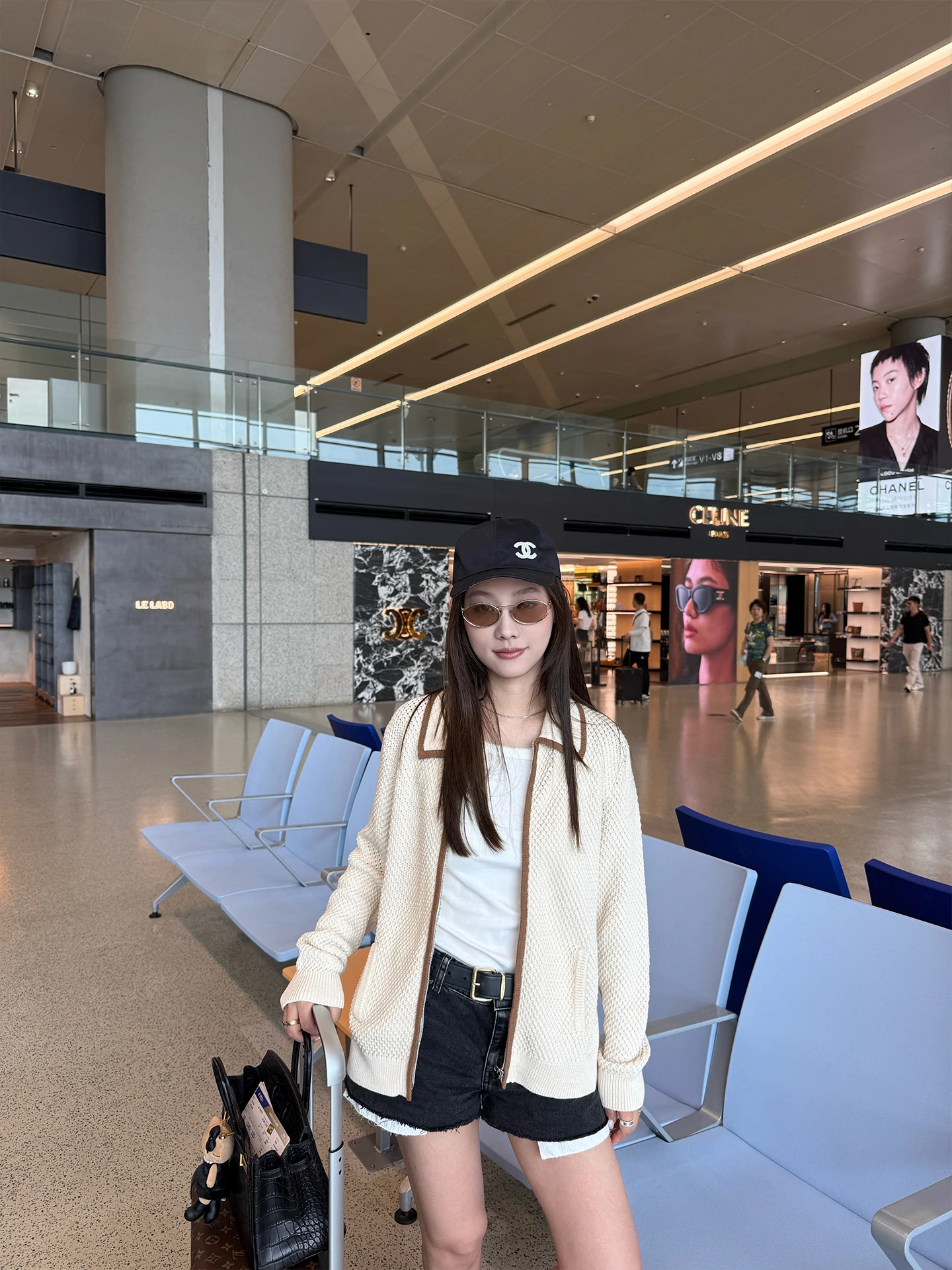 Элитный вязаный кардиган SOV Miu с 3D-текстурой, цветными блоками и молнией, из хлопка, для женщин, высококачественный модный свитер
Элитный вязаный кардиган SOV Miu с 3D-текстурой, цветными блоками и молнией, из хлопка, для женщин, высококачественный модный свитер