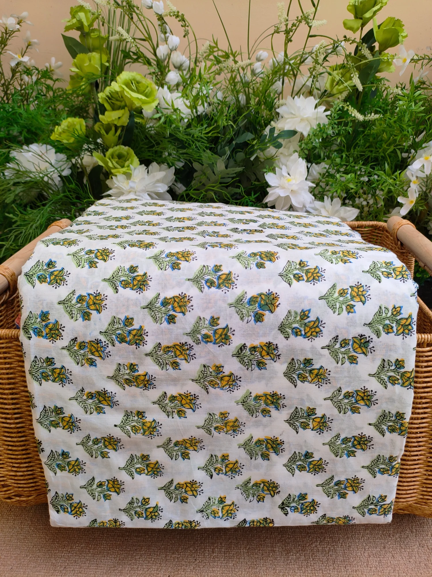 Индийская ткань с ручной набивкой (блок-принт) на метры, материал для шитья, 60Sx60S, 100% хлопок, ткань с ручной набивкой методом блок-принт
Индийская ткань с ручной набивкой (блок-принт) на метры, материал для шитья, 60Sx60S, 100% хлопок, ткань с ручной набивкой методом блок-принт