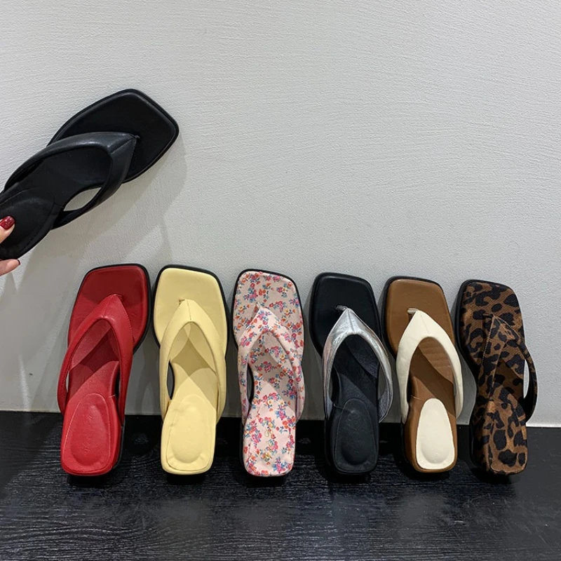 Summer Wedges Heel Floral Flip Flop Women Fashion Thick Bottom Clip Toe Slippers Outdoor Comfort Beach Vacation Slides Shoes
Summer Wedges Heel Floral Flip Flop Women Fashion Thick Bottom Clip Toe Slippers Outdoor Comfort Beach Vacation Slides Shoes