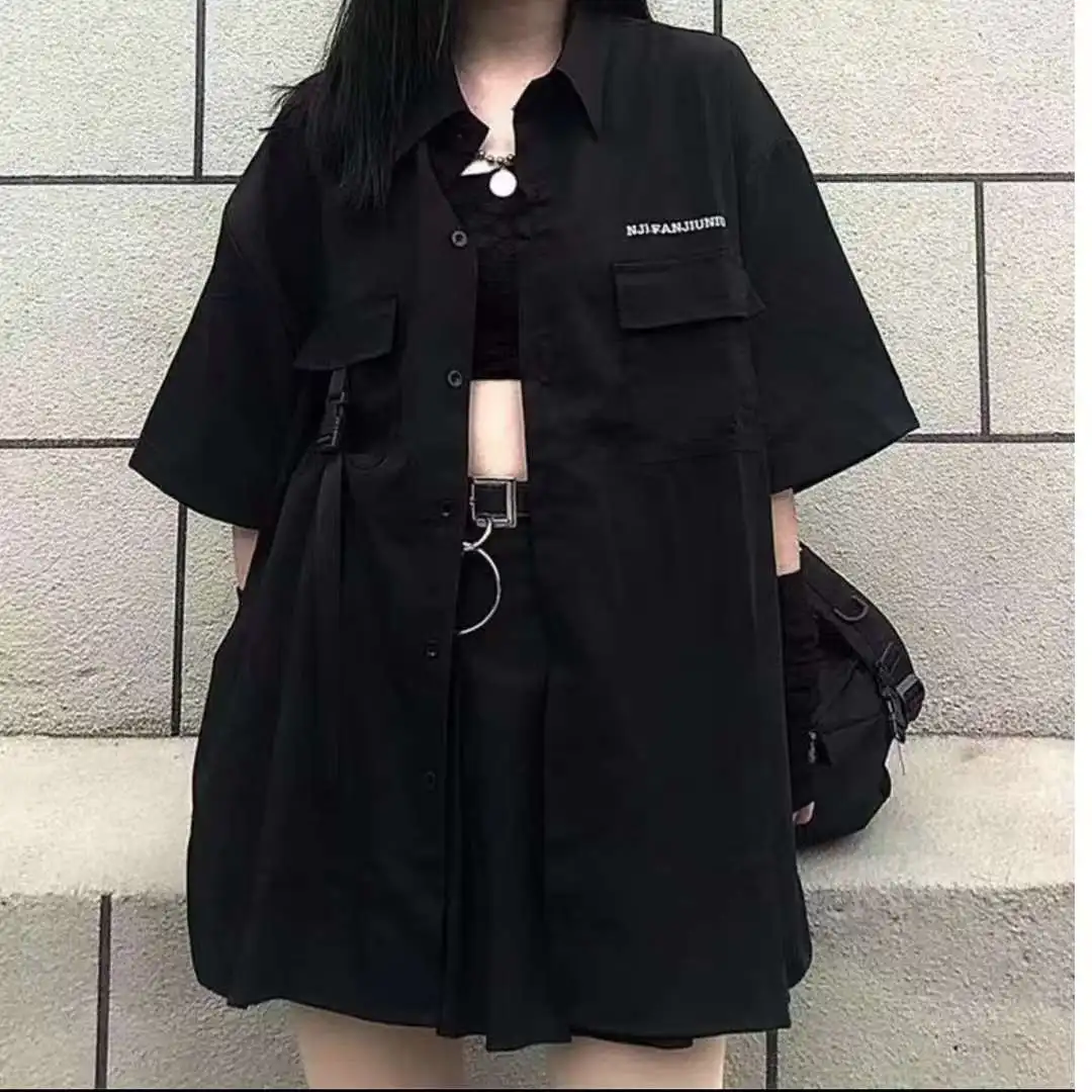 Japanese Style Embroidered Blouse Women's Summer Loose Fit Artistic Top Boho Chic Fashion
Japanese Style Embroidered Blouse Women's Summer Loose Fit Artistic Top Boho Chic Fashion