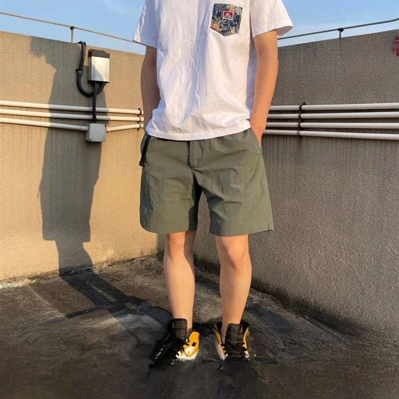 Функциональные водонепроницаемые нейлоновые шорты с синим дизайном, быстросохнущие, дышащие, для активного отдыха, модные, в стиле рабочей одежды, длиной до колена
Функциональные водонепроницаемые нейлоновые шорты с синим дизайном, быстросохнущие, дышащие, для активного отдыха, модные, в стиле рабочей одежды, длиной до колена