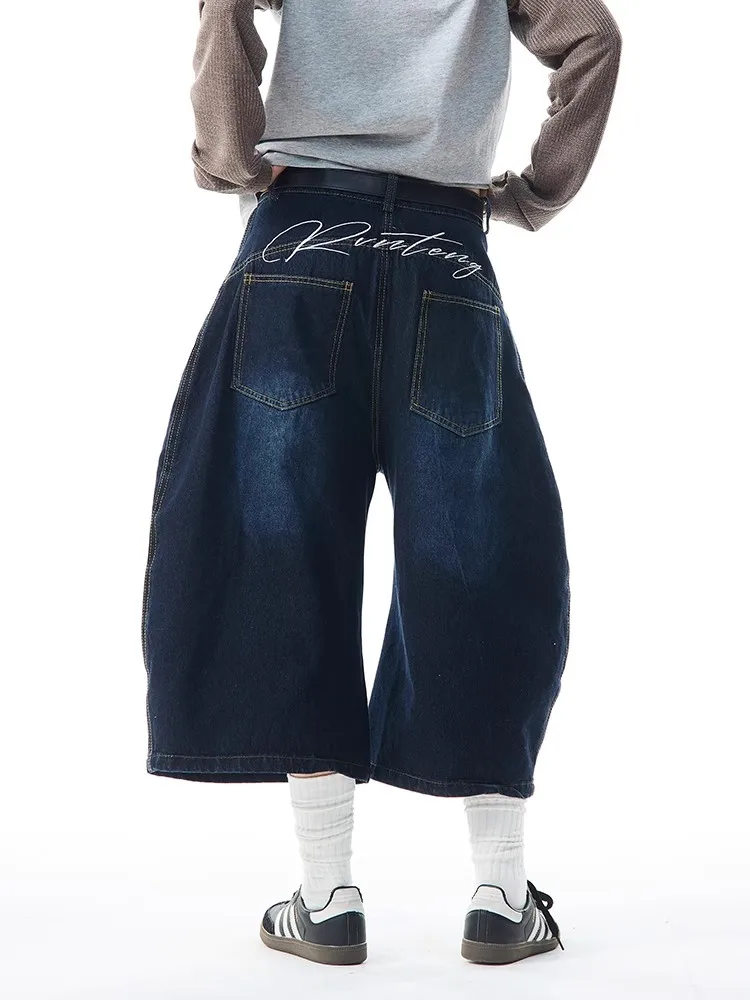 Retro American Embroidered Letter Cut-off Jeans Shorts Loose Wide Leg Seven-eighths Length Men's Style Casual Summer Denim
Retro American Embroidered Letter Cut-off Jeans Shorts Loose Wide Leg Seven-eighths Length Men's Style Casual Summer Denim