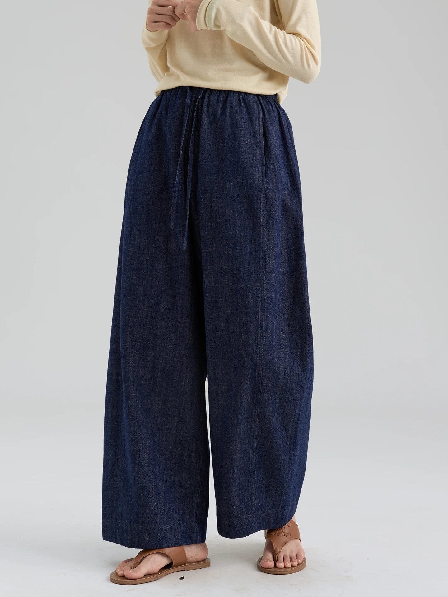 Женские свободные джинсы Dwind на весну-лето с высокой талией, легкие, повседневные, широкие штанины, с эластичным поясом, из хлопкового денима
Женские свободные джинсы Dwind на весну-лето с высокой талией, легкие, повседневные, широкие штанины, с эластичным поясом, из хлопкового денима