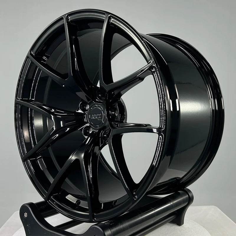 Hot Sale New Design Forged Aluminum Gloss Black Faced-Machined 16 17 18 19 20 21 22 23 24 Inch Customized Alloy Wheel 
Hot Sale New Design Forged Aluminum Gloss Black Faced-Machined 16 17 18 19 20 21 22 23 24 Inch Customized Alloy Wheel