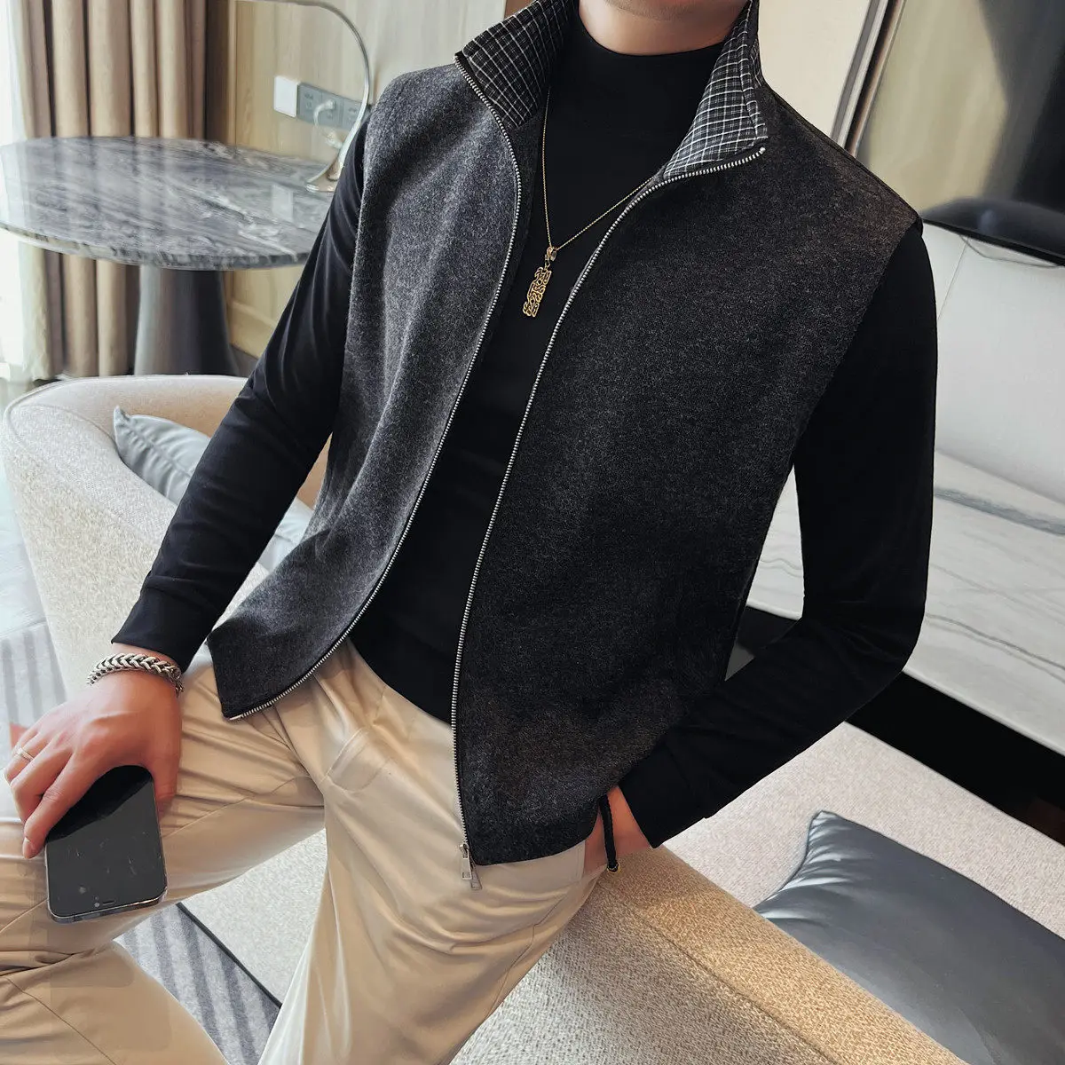 Spring Vest Jacket Stand Up Collar Slim Fit Casual Business Zipper, Sleeveless Jacket Versatile Windproof Social Vests M-3XL
Spring Vest Jacket Stand Up Collar Slim Fit Casual Business Zipper, Sleeveless Jacket Versatile Windproof Social Vests M-3XL