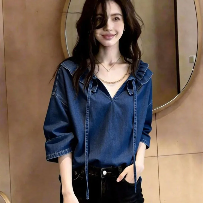 2026 New Fashion Women Denim Shirt Spring Summer Autumn Seven Quarter Sleeved Top Women Loose Slim Denim Shirt Blouse
2026 New Fashion Women Denim Shirt Spring Summer Autumn Seven Quarter Sleeved Top Women Loose Slim Denim Shirt Blouse