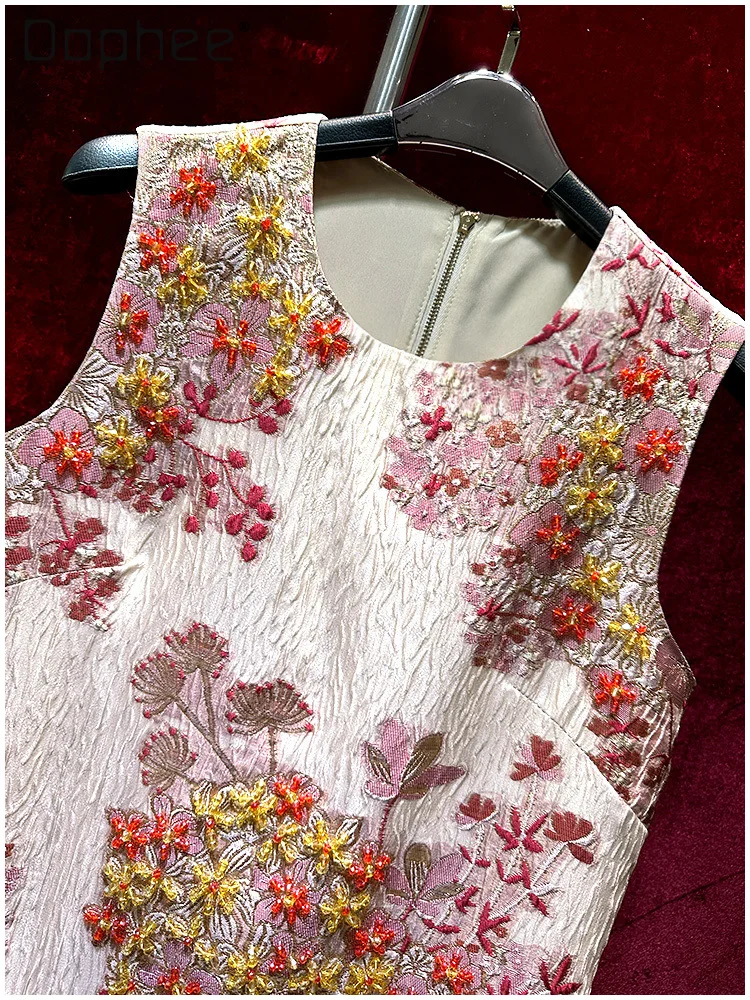 Light Luxury High-end Retro Floral New Chinese Jacquard Heavy Industry Nail Beads Sleeveless Dress Temperament Evening Dresses
Light Luxury High-end Retro Floral New Chinese Jacquard Heavy Industry Nail Beads Sleeveless Dress Temperament Evening Dresses