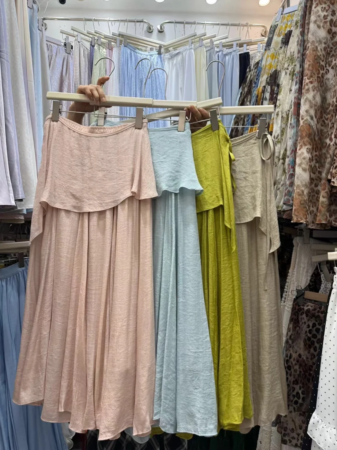 Removable Diaper Skirt High Waist A-Line Midi Cotton Linen Flared Korean Style Long Skirts for Women Summer Season
Removable Diaper Skirt High Waist A-Line Midi Cotton Linen Flared Korean Style Long Skirts for Women Summer Season
