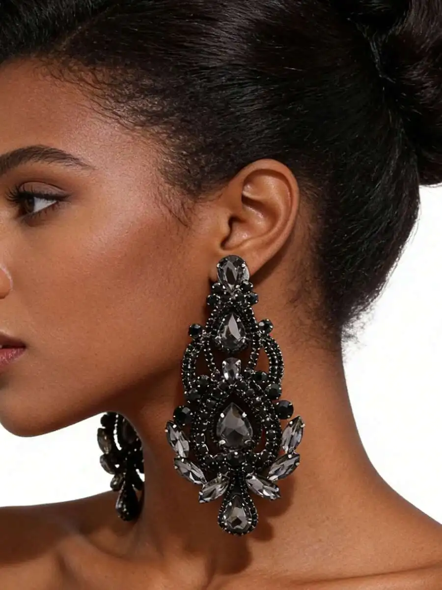 Black Crystal Baroque Style Oversized Drop Earrings For Wedding Party Gala
Black Crystal Baroque Style Oversized Drop Earrings For Wedding Party Gala
