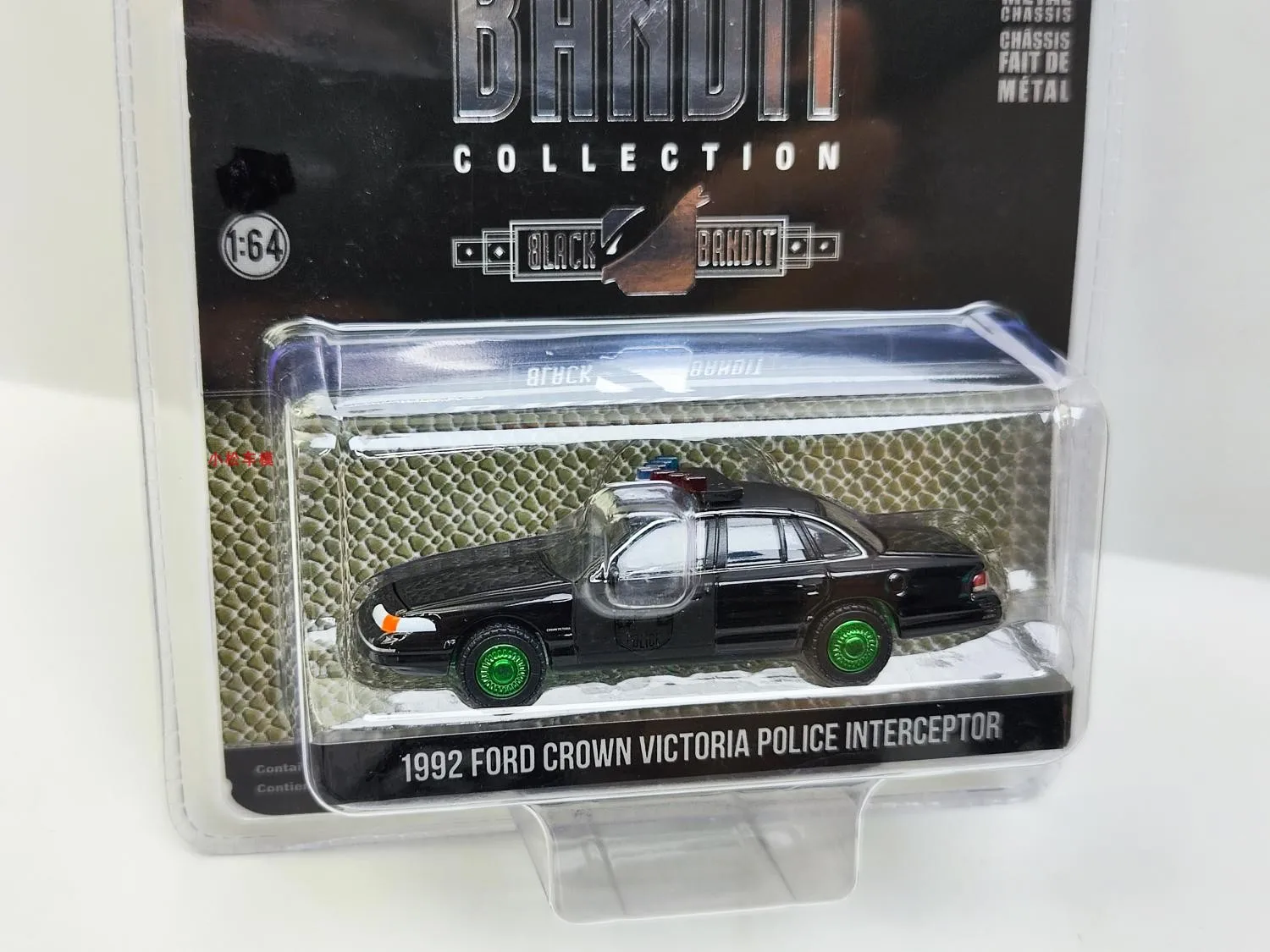 GreenLight 1:64 1992 Ford Crown Victoria Police Car Simulation Alloy Car Model Collectible Toy Gift Souvenir Display Ornament
GreenLight 1:64 1992 Ford Crown Victoria Police Car Simulation Alloy Car Model Collectible Toy Gift Souvenir Display Ornament