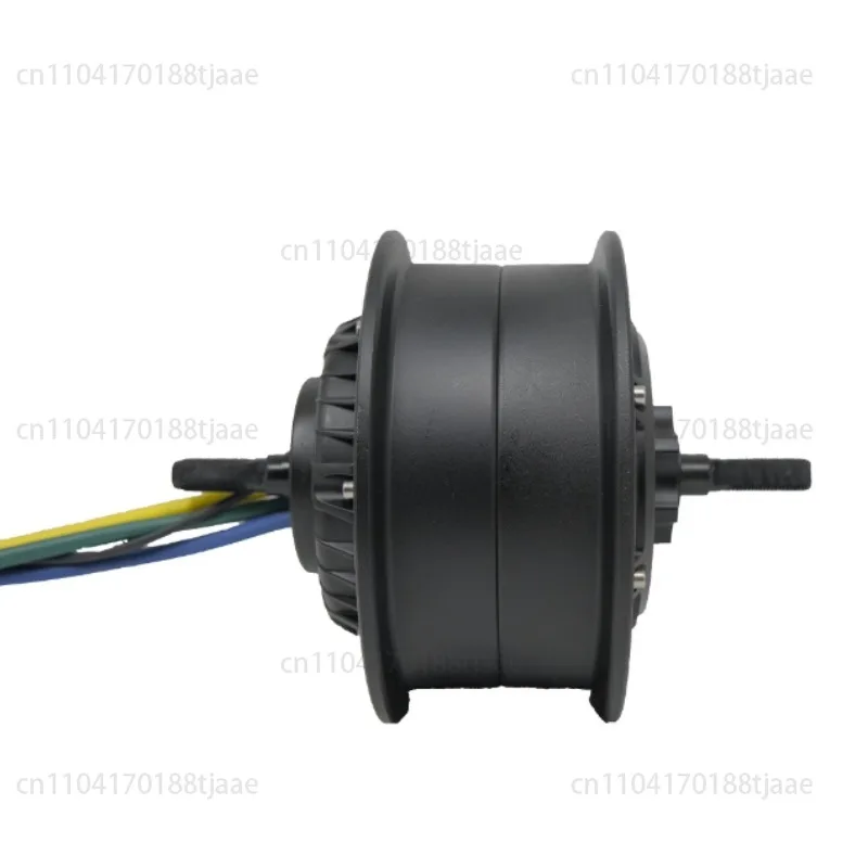 Электрический скутер, разделенный двигатель 4500/5000 Вт, высокоскоростной двигатель
Электрический скутер, разделенный двигатель 4500/5000 Вт, высокоскоростной двигатель