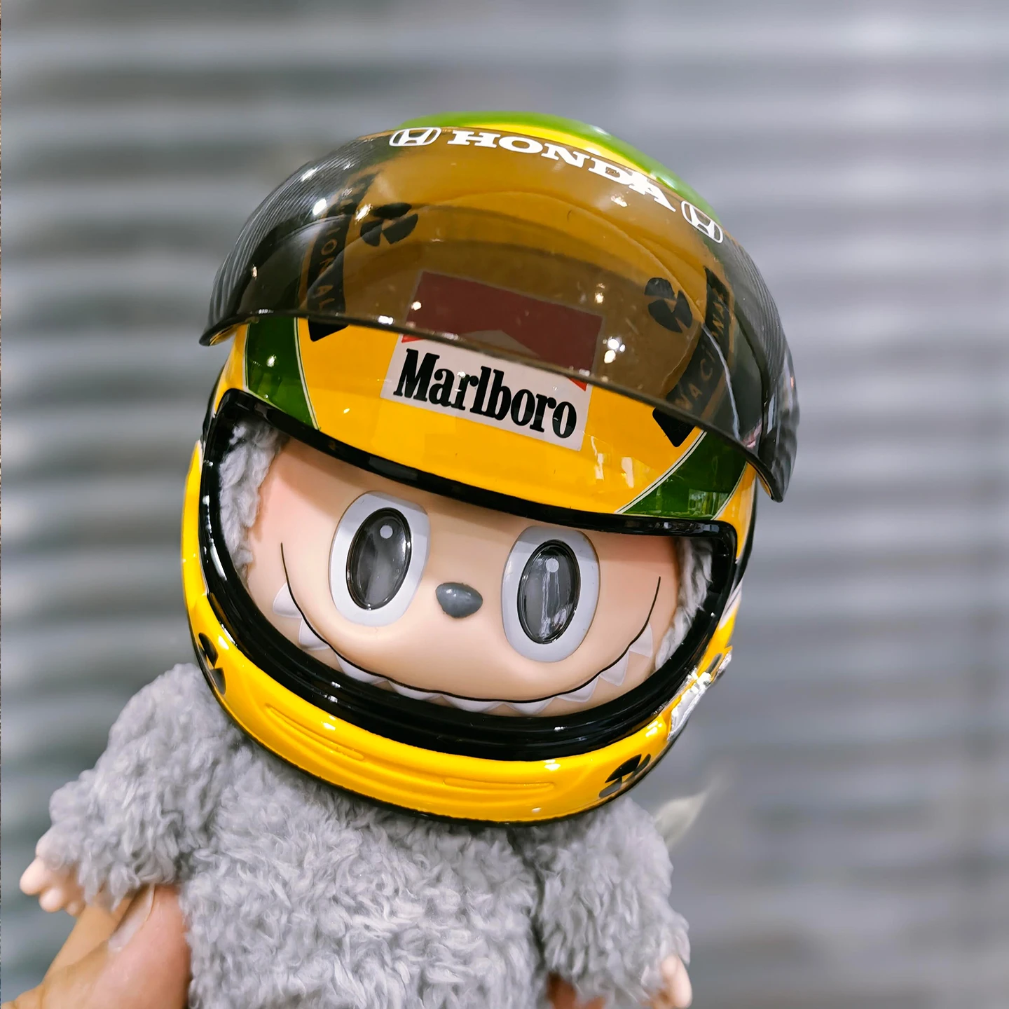 For 17cm Labubu Helmet Vinyl Doll Clothing Cool Decorative Accessories Labubu Accessories Cool Motorcycle Electric Bike Helmet
For 17cm Labubu Helmet Vinyl Doll Clothing Cool Decorative Accessories Labubu Accessories Cool Motorcycle Electric Bike Helmet