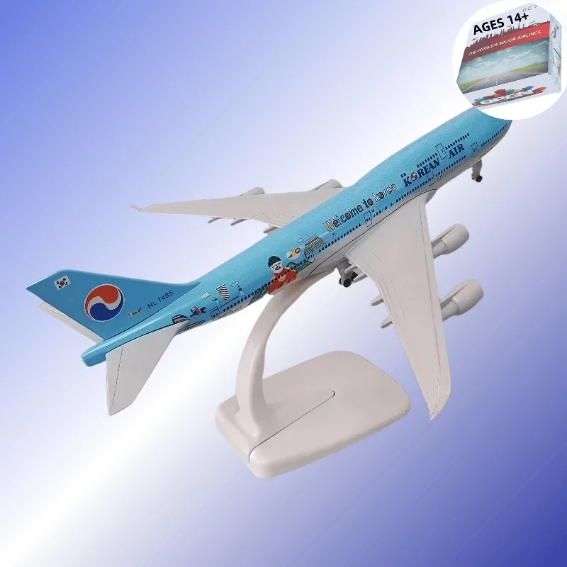 Металлическая модель самолета 20 см B747 Корейская модель самолета Реплика с шасси из сплава Материал авиации Моделирование Подарок Соберите
Металлическая модель самолета 20 см B747 Корейская модель самолета Реплика с шасси из сплава Материал авиации Моделирование Подарок Соберите