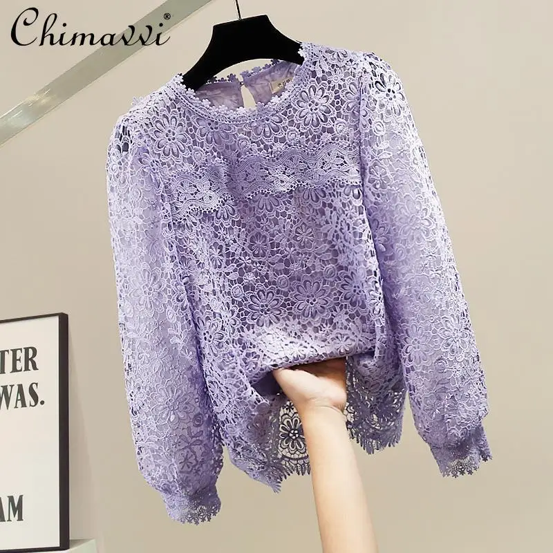 French Retro Long-sleeved Lace Crochet Shirt Women's Spring and Autumn New Fashion Loose Elegant Crew Neck Top Female Blouse
French Retro Long-sleeved Lace Crochet Shirt Women's Spring and Autumn New Fashion Loose Elegant Crew Neck Top Female Blouse