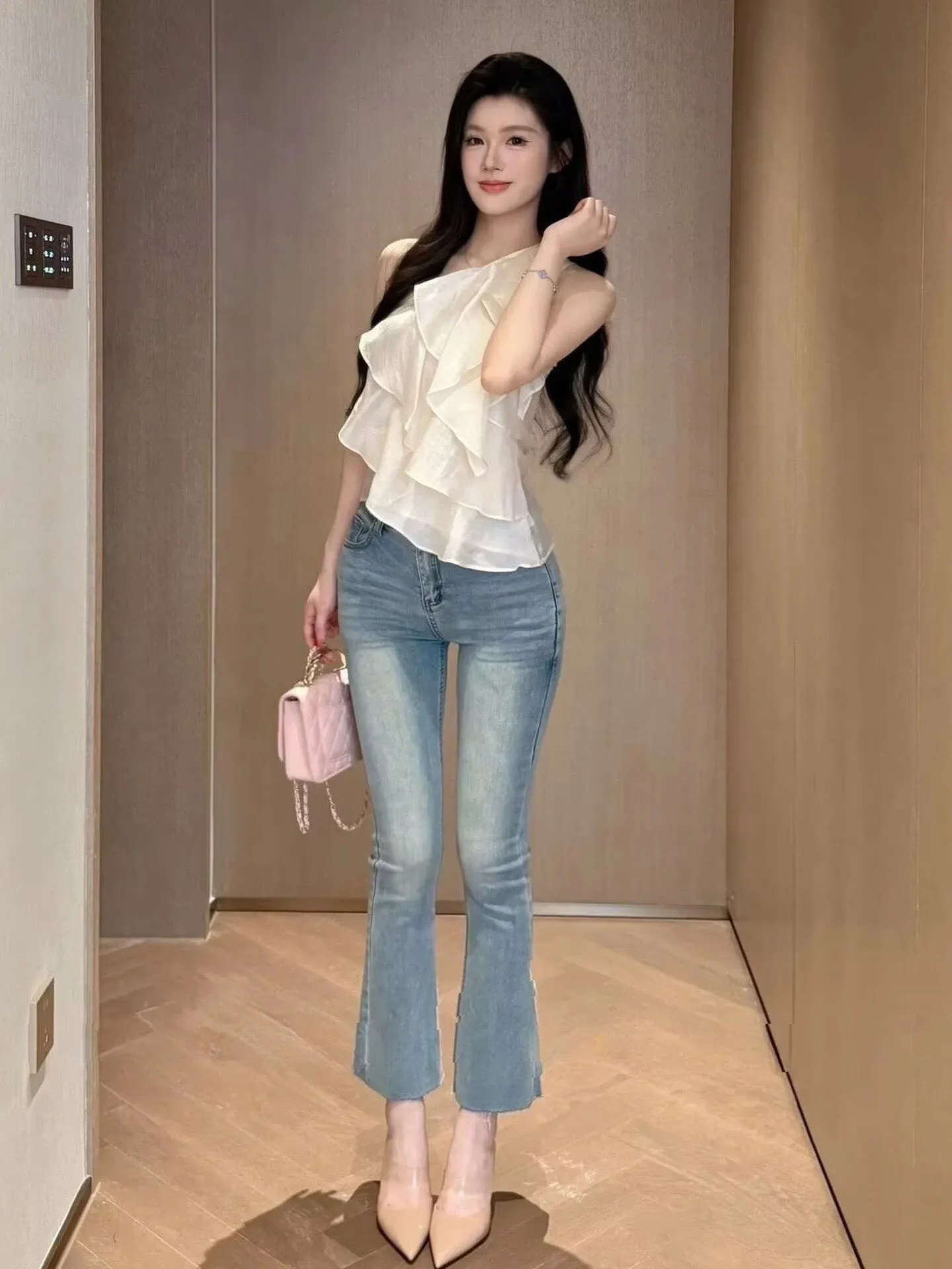 Retro Flared Frayed Hem Denim Jeans Women's Spring Summer Slimming High Waist Cotton Stretch High Waist Butt Lifting Nine Points
Retro Flared Frayed Hem Denim Jeans Women's Spring Summer Slimming High Waist Cotton Stretch High Waist Butt Lifting Nine Points