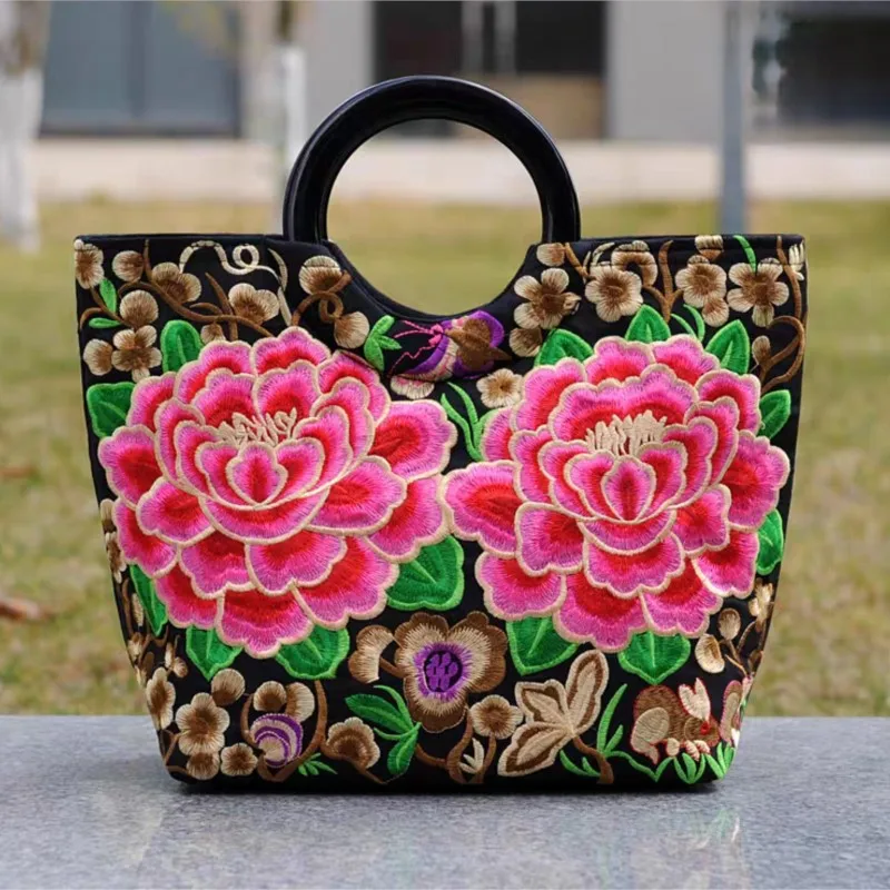 Chinese Ethnic Style Vintage Embroidered Handbag, Large Capacity Floral Tote Bag Retro Wrist Bag Versatile Daily Shoulder Bag
Chinese Ethnic Style Vintage Embroidered Handbag, Large Capacity Floral Tote Bag Retro Wrist Bag Versatile Daily Shoulder Bag