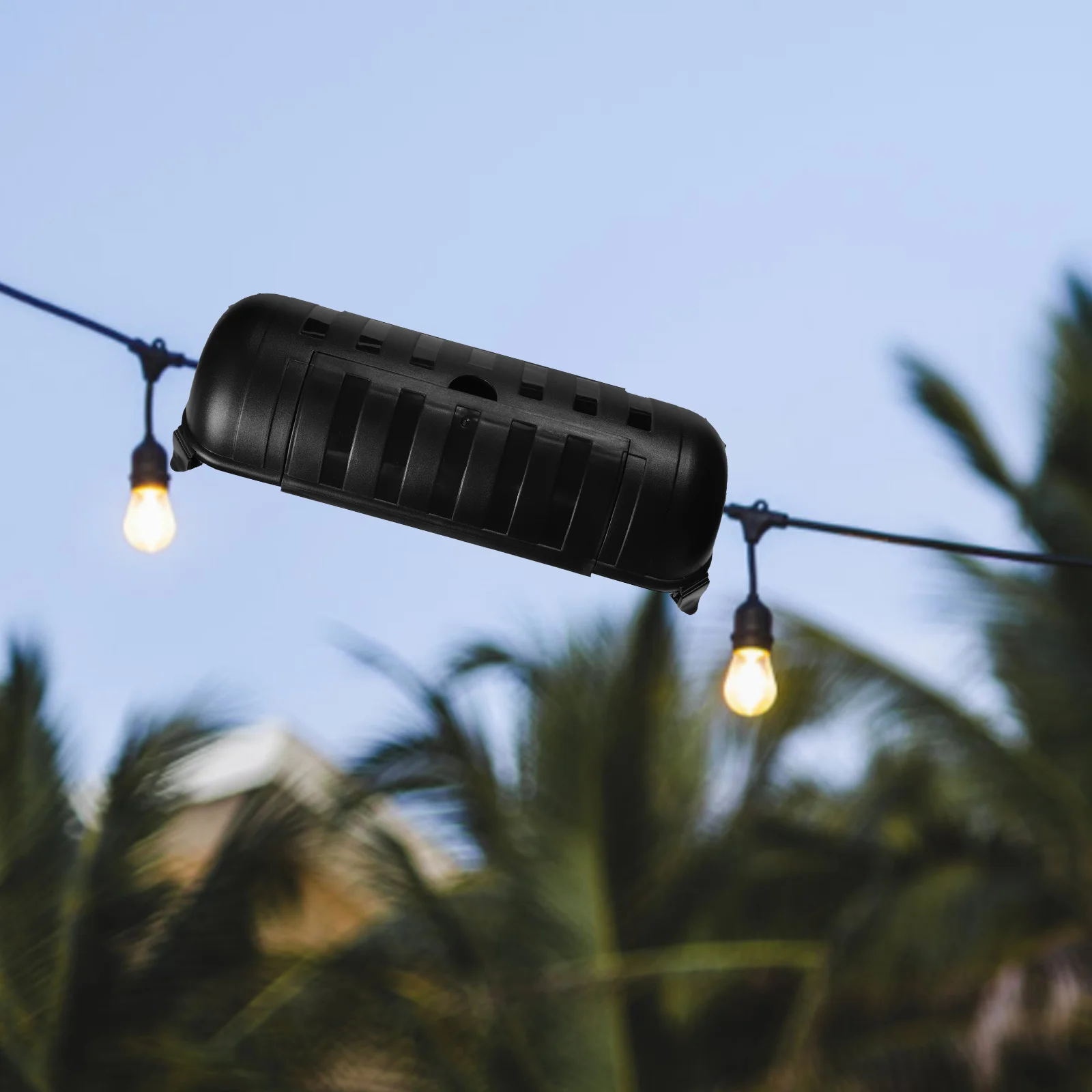 Outdoor Single Socket Connector Extension Line Cover Power Cord Protector Medium Green Claw Weatherproof Electrical Box LED
Outdoor Single Socket Connector Extension Line Cover Power Cord Protector Medium Green Claw Weatherproof Electrical Box LED