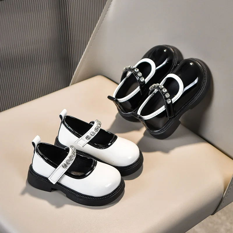 Hot Selling Girl Shoe Autumn New Fashion Girl Leather Shoe Rhinestone Princess Shoe Sweet Gril School Shoes Girls Party Dresses
Hot Selling Girl Shoe Autumn New Fashion Girl Leather Shoe Rhinestone Princess Shoe Sweet Gril School Shoes Girls Party Dresses