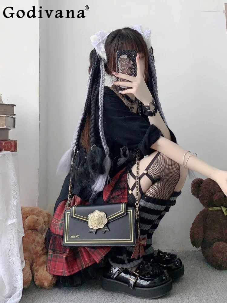 Sweet Cute Elegant Women's Shoulder Bag Fashion All-Match Crossbody Chain Bags Japanese Style Metal Chain Envelope Package Bags
Sweet Cute Elegant Women's Shoulder Bag Fashion All-Match Crossbody Chain Bags Japanese Style Metal Chain Envelope Package Bags