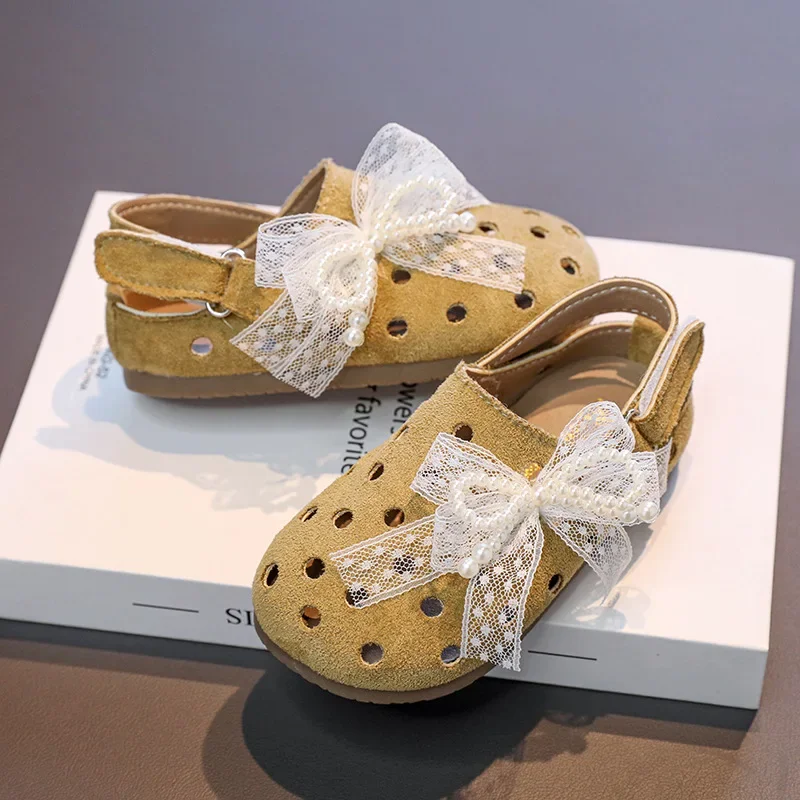 Girls Hollow-out Fashion Sandals Summer New Kids Causal Sweet Flat Sandals Outdoor Solid Color Children Bowknot Princess Sandals
Girls Hollow-out Fashion Sandals Summer New Kids Causal Sweet Flat Sandals Outdoor Solid Color Children Bowknot Princess Sandals