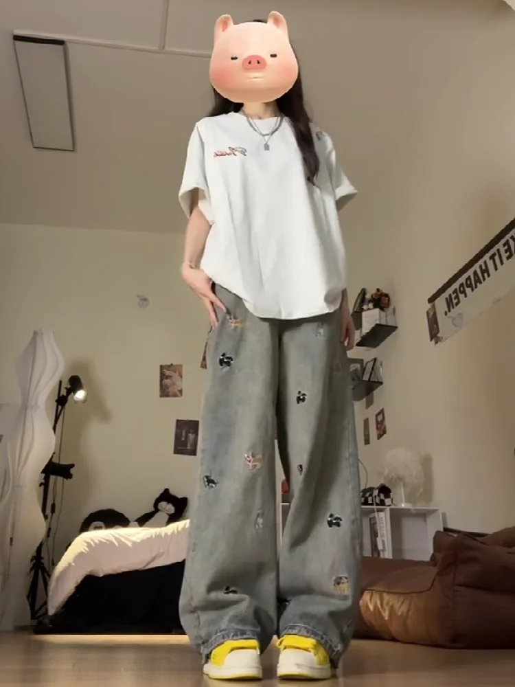 Cute Cartoon Dog Embroidery High Waist Straight Leg Jeans Women's Spring Summer plus Size Loose Wide Leg Casual Versatile Jeans
Cute Cartoon Dog Embroidery High Waist Straight Leg Jeans Women's Spring Summer plus Size Loose Wide Leg Casual Versatile Jeans