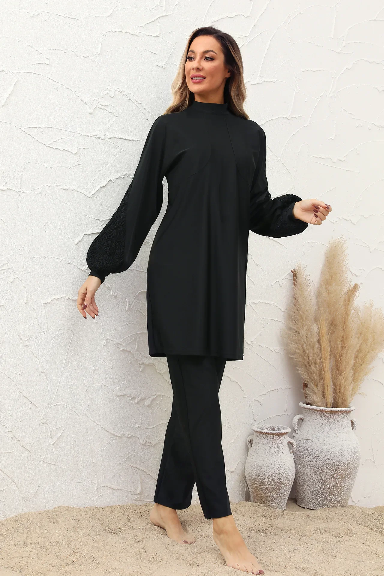 2025 Summer Dubai Modest Abaya 3 Piece Set Black Burkini Muslim Mujer Swimwear Women With Swim Cap Robe Femme Musulmane Clothing
2025 Summer Dubai Modest Abaya 3 Piece Set Black Burkini Muslim Mujer Swimwear Women With Swim Cap Robe Femme Musulmane Clothing