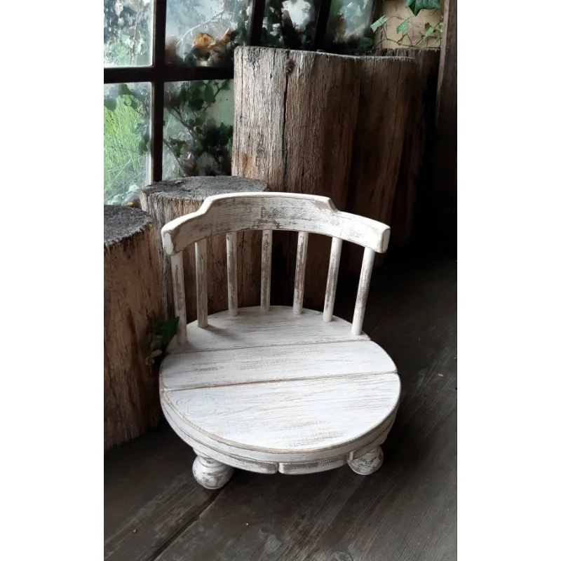 Old-Fashioned Round Leg Wooden Chair - Newborn Photography Props Infant Shooting Sofa-Style Wood Chair Baby Photo Accessories
Old-Fashioned Round Leg Wooden Chair - Newborn Photography Props Infant Shooting Sofa-Style Wood Chair Baby Photo Accessories