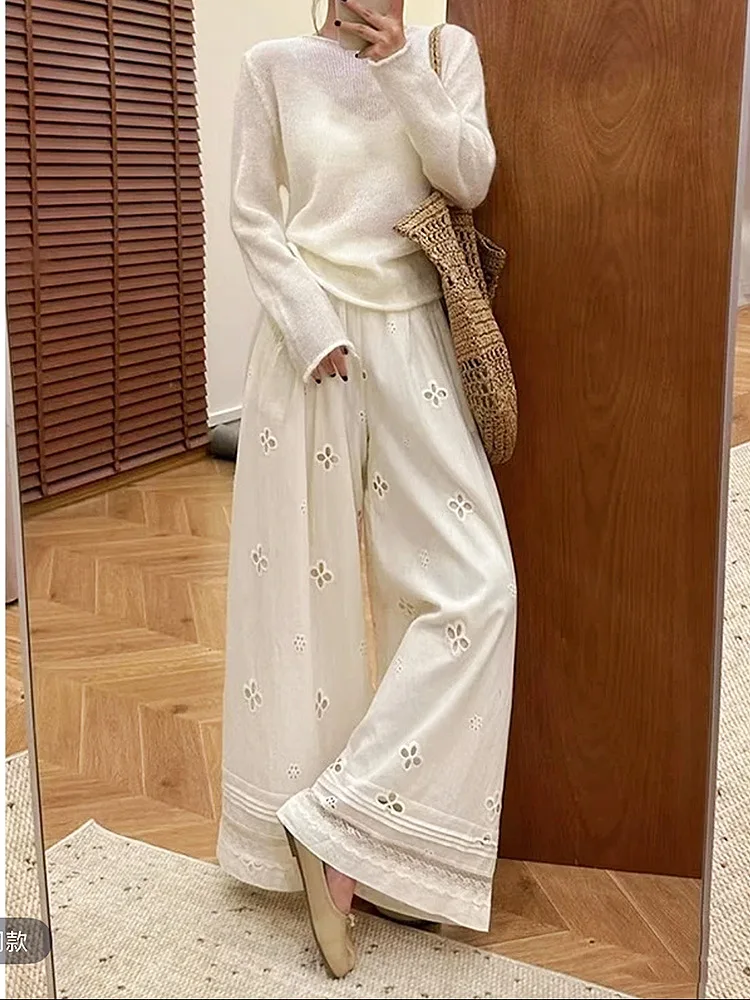 Japanese Embroidery Wide Leg Pants Summer Woman Elastic High Waist Straight Trouser Lace Patchwork Design Lazy Casual Pant White
Japanese Embroidery Wide Leg Pants Summer Woman Elastic High Waist Straight Trouser Lace Patchwork Design Lazy Casual Pant White