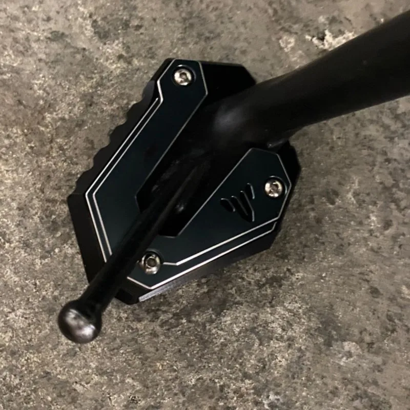 Motorcycle Accessories Aluminium Side Stand Enlarger Kickstand enlarge Plate Pad For Yamaha FZ-09 FZ09 2013-2020 2021 2022 2023
Motorcycle Accessories Aluminium Side Stand Enlarger Kickstand enlarge Plate Pad For Yamaha FZ-09 FZ09 2013-2020 2021 2022 2023