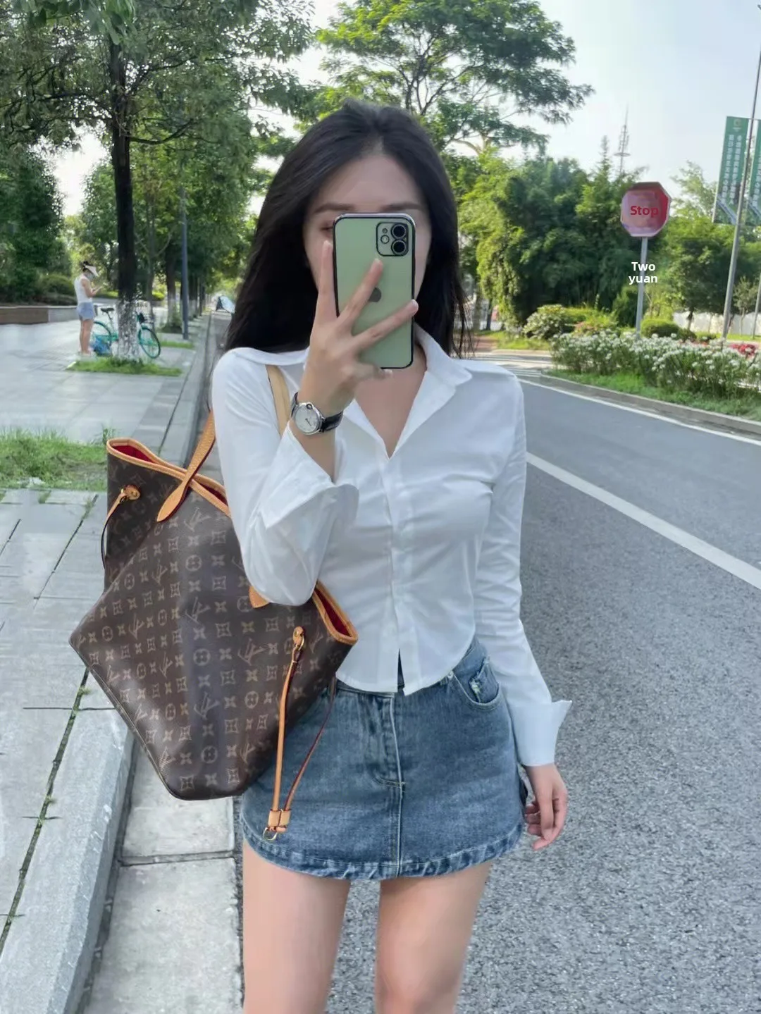 Slim Fit ort Sve Long irt Women's Sexy Design Korean Sle Cotton Blend Button up Casual irt for Young Women
Slim Fit ort Sve Long irt Women's Sexy Design Korean Sle Cotton Blend Button up Casual irt for Young Women