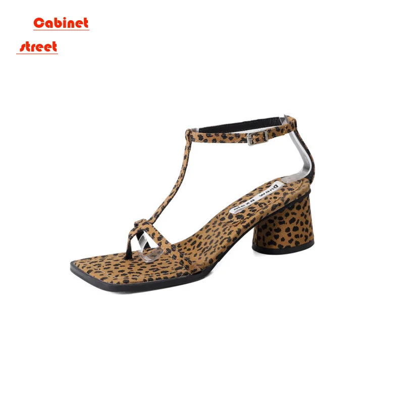 Full Skin Leopard Print French Line with High Heel Women Sandals Net Red Open Toe Back Empty Net Red Square Head Lady Sandals
Full Skin Leopard Print French Line with High Heel Women Sandals Net Red Open Toe Back Empty Net Red Square Head Lady Sandals