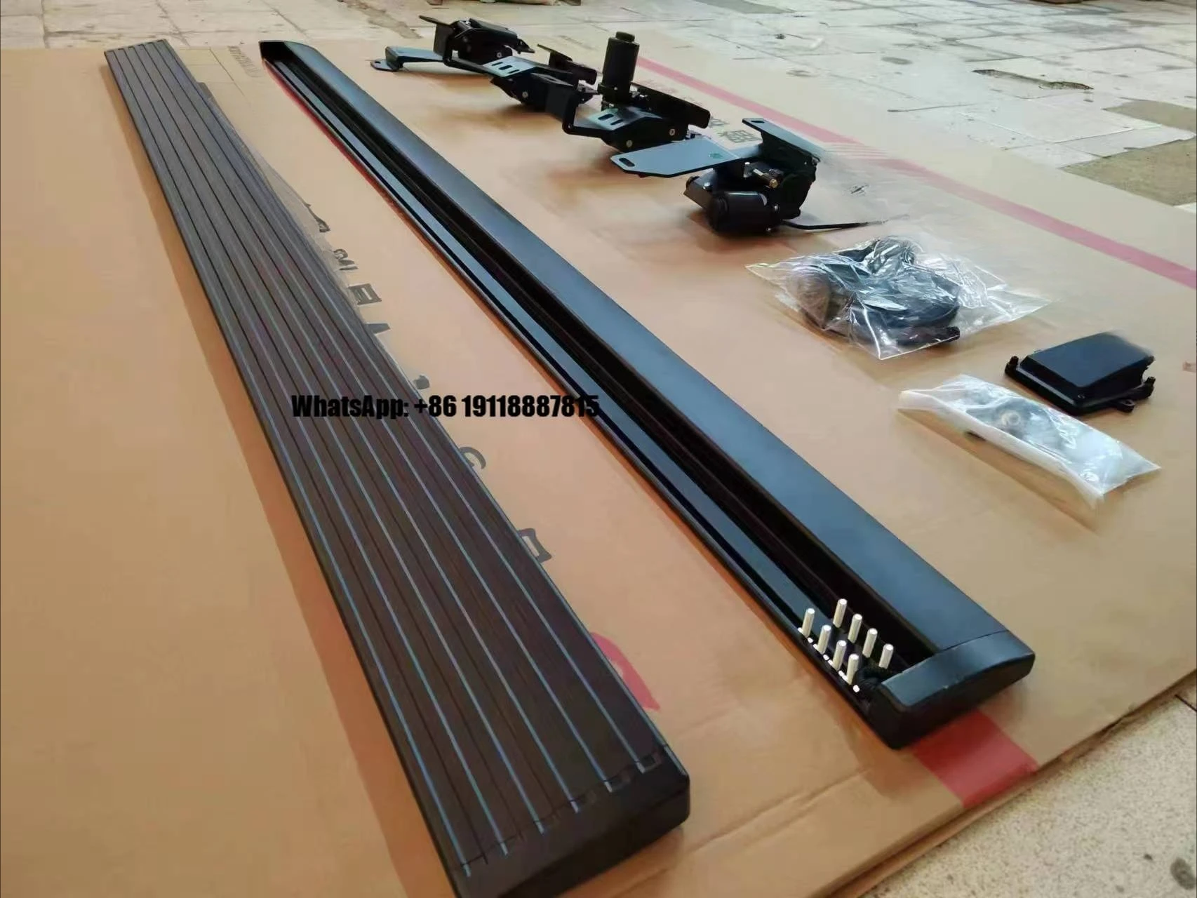 Car Accessories Electric Pedal Streamer With Light Electric Foot Pedals Side Step Running Board Steps for ROX 012024-2026
Car Accessories Electric Pedal Streamer With Light Electric Foot Pedals Side Step Running Board Steps for ROX 012024-2026