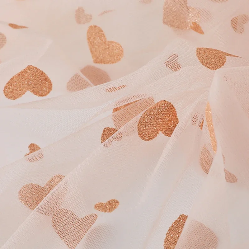 Пудра с фасолью, блестящие блестки, тюль в форме сердца, кружевная ткань с сердечком для платья-пачки, танцевального костюма, платья для выпускного вечера, декор для вечеринки
Пудра с фасолью, блестящие блестки, тюль в форме сердца, кружевная ткань с сердечком для платья-пачки, танцевального костюма, платья для выпускного вечера, декор для вечеринки