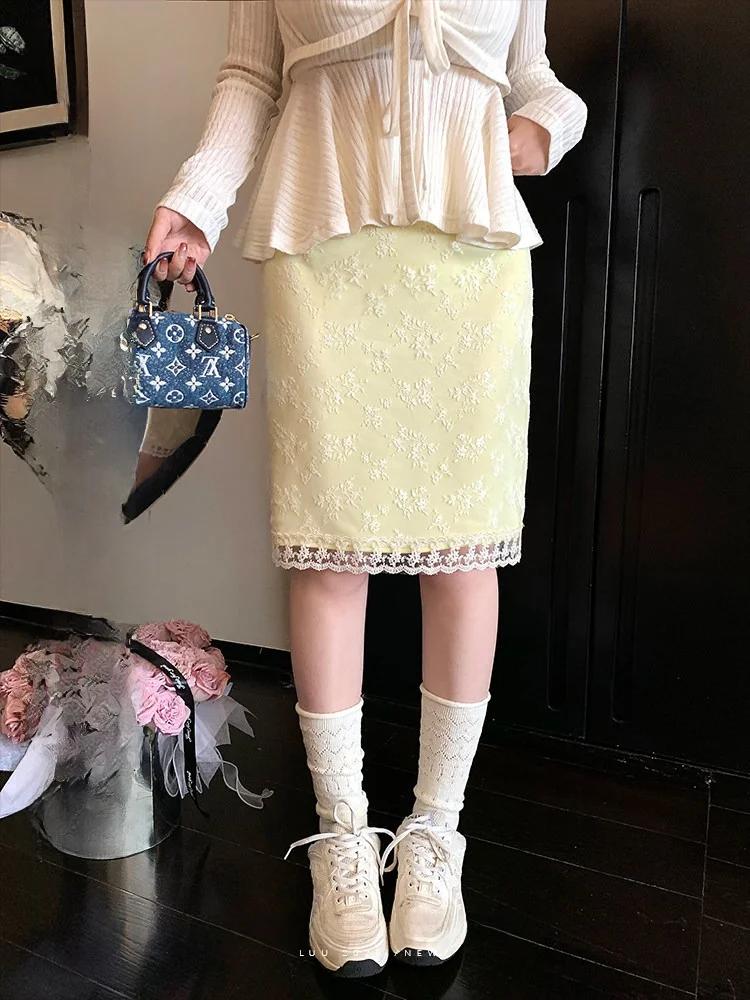 Luu Satin Lace Floral Straight Tube Midi Skirt Women's Spring Autumn Loose Design Sense Skirts Korean Style High Waist A-Line
Luu Satin Lace Floral Straight Tube Midi Skirt Women's Spring Autumn Loose Design Sense Skirts Korean Style High Waist A-Line