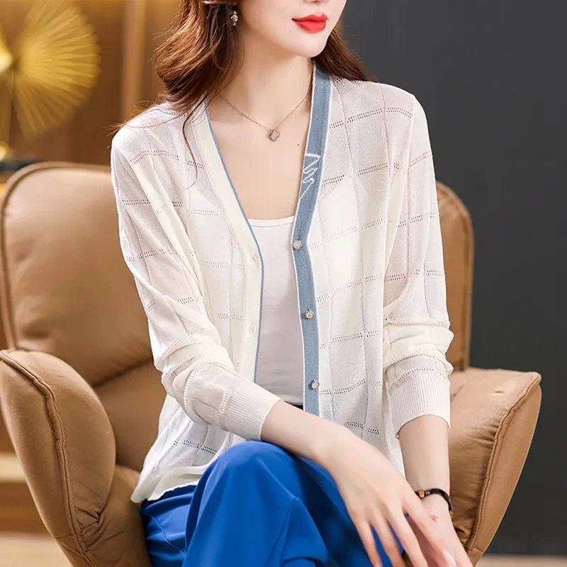 Ice Silk Knitted Jacket Shawl Fashion 2024 New Women Spring Summer Autumn Korean Cardigan Knitwear Tops Sunscreen jacket Female
Ice Silk Knitted Jacket Shawl Fashion 2024 New Women Spring Summer Autumn Korean Cardigan Knitwear Tops Sunscreen jacket Female