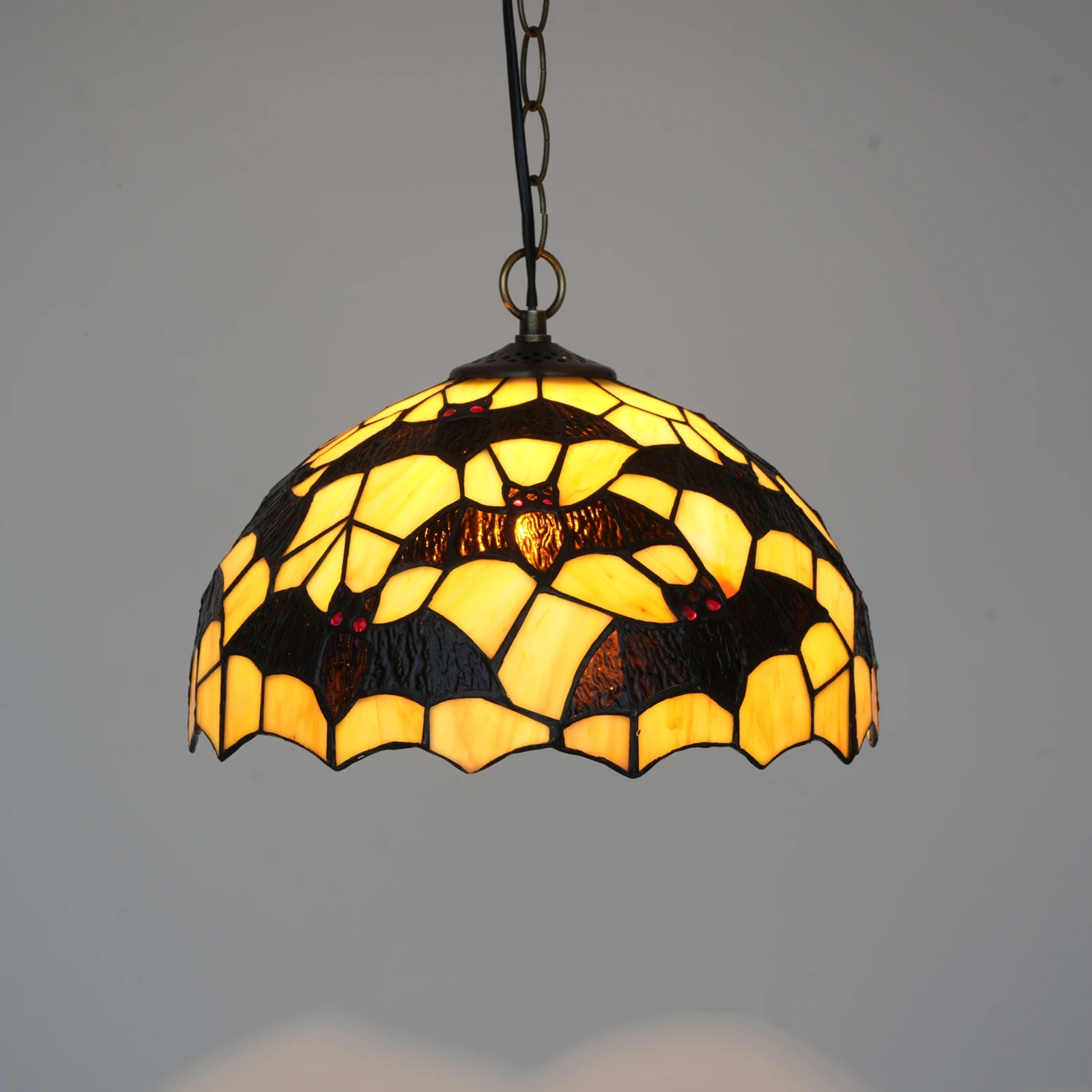 Modern black bat Handmade stained glass Pendant Light,Creative Unique Lighting Fixture for Kitchen Island Bar Halloween Party
Modern black bat Handmade stained glass Pendant Light,Creative Unique Lighting Fixture for Kitchen Island Bar Halloween Party